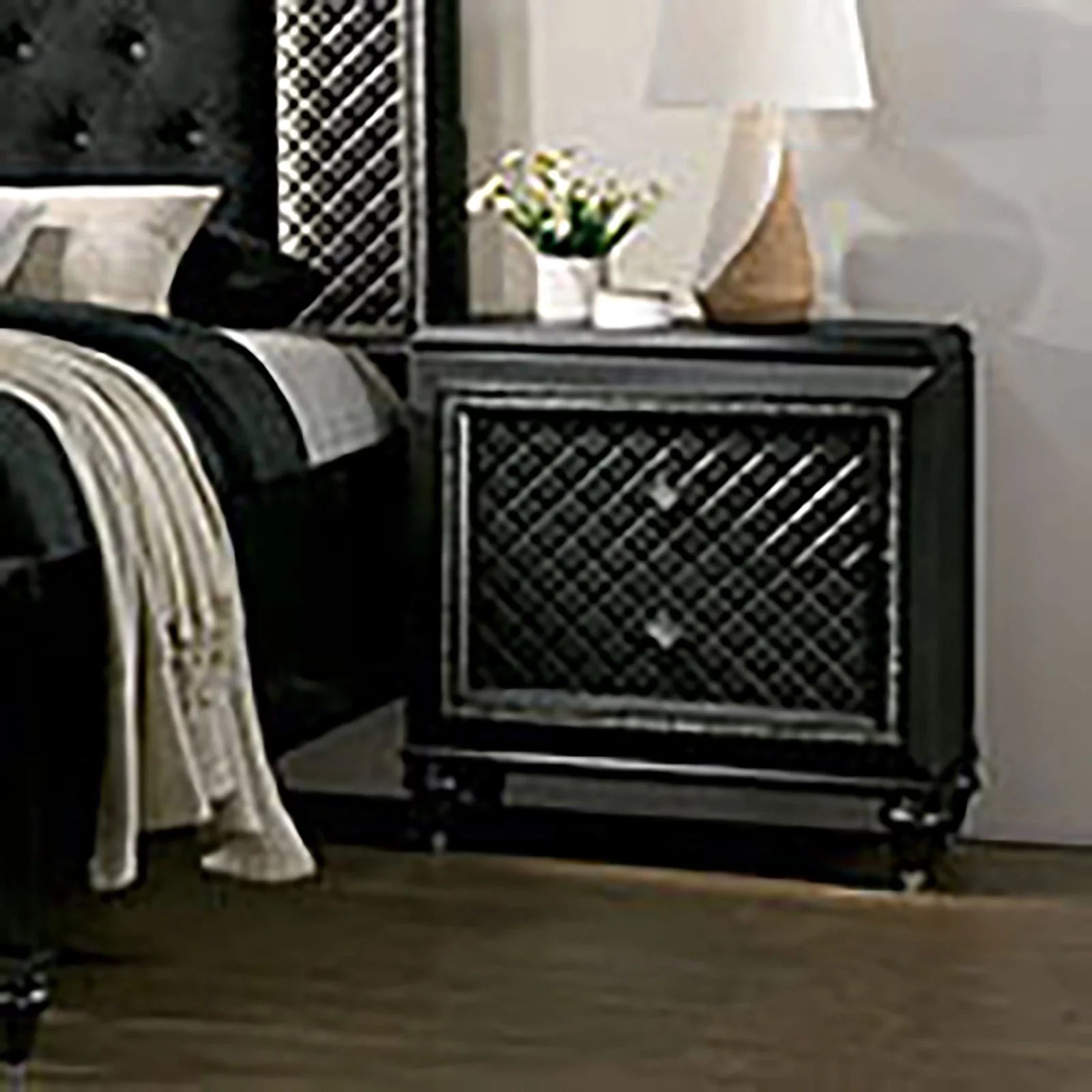 Bedroom Furniture 3pc Set California King Size Bed 2x Nightstands Metallic Gray Solid wood Black Fabric Tufted HB Drawers FB