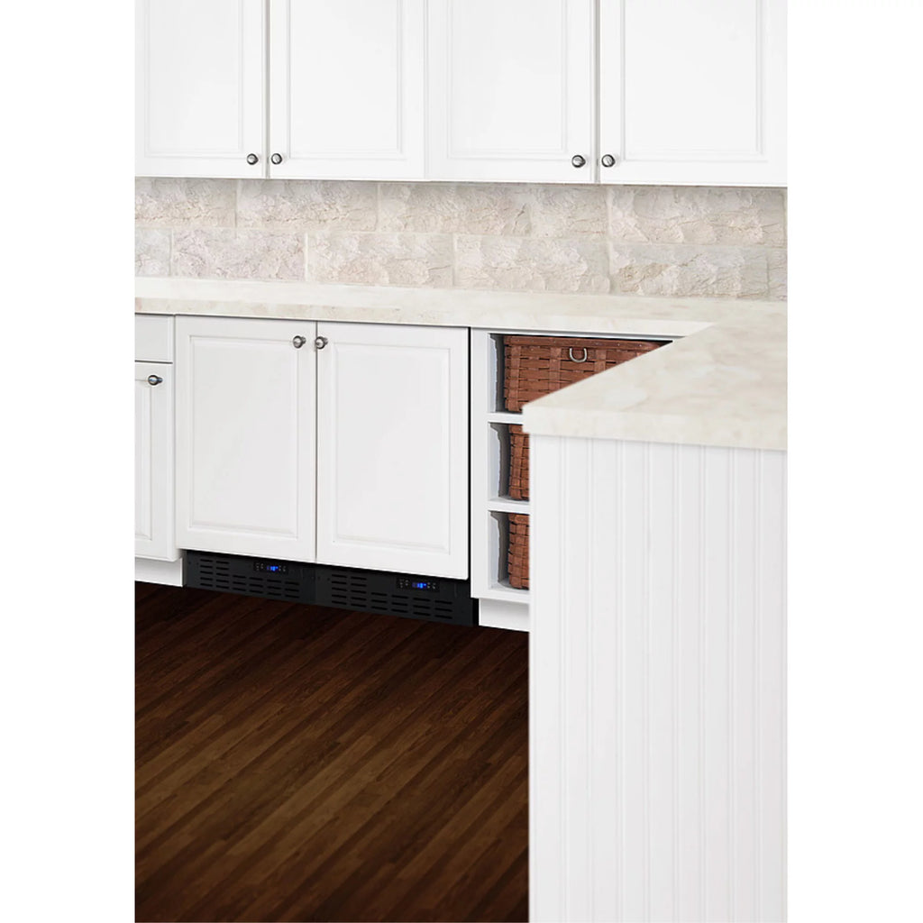 18" wide built-in undercounter manual defrost crescent icemaker with panel-ready door; no drain required