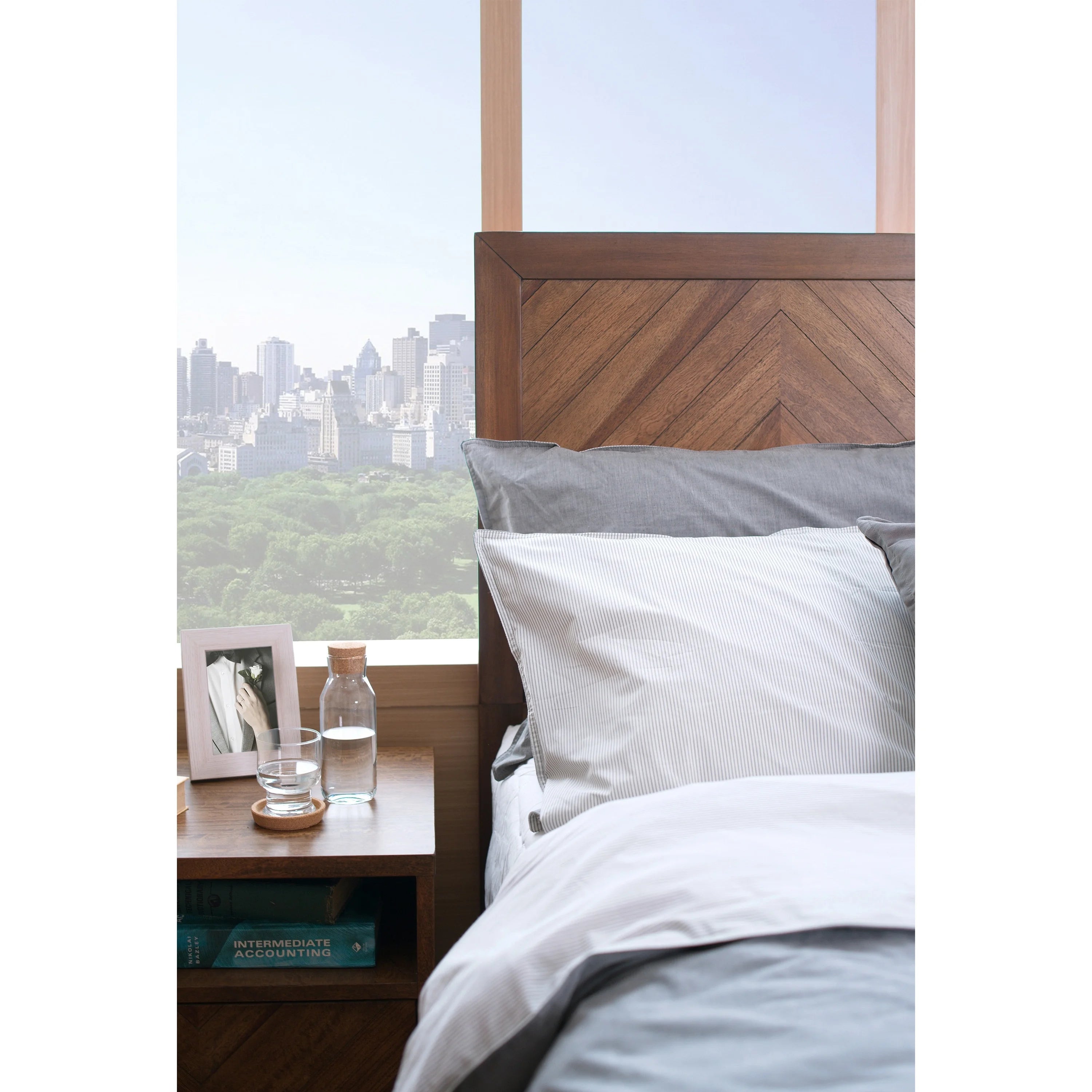 Belen Kox Queen Headboard. Well constructed of MDF, Mango Veneer, Solid Mahogany Wood.