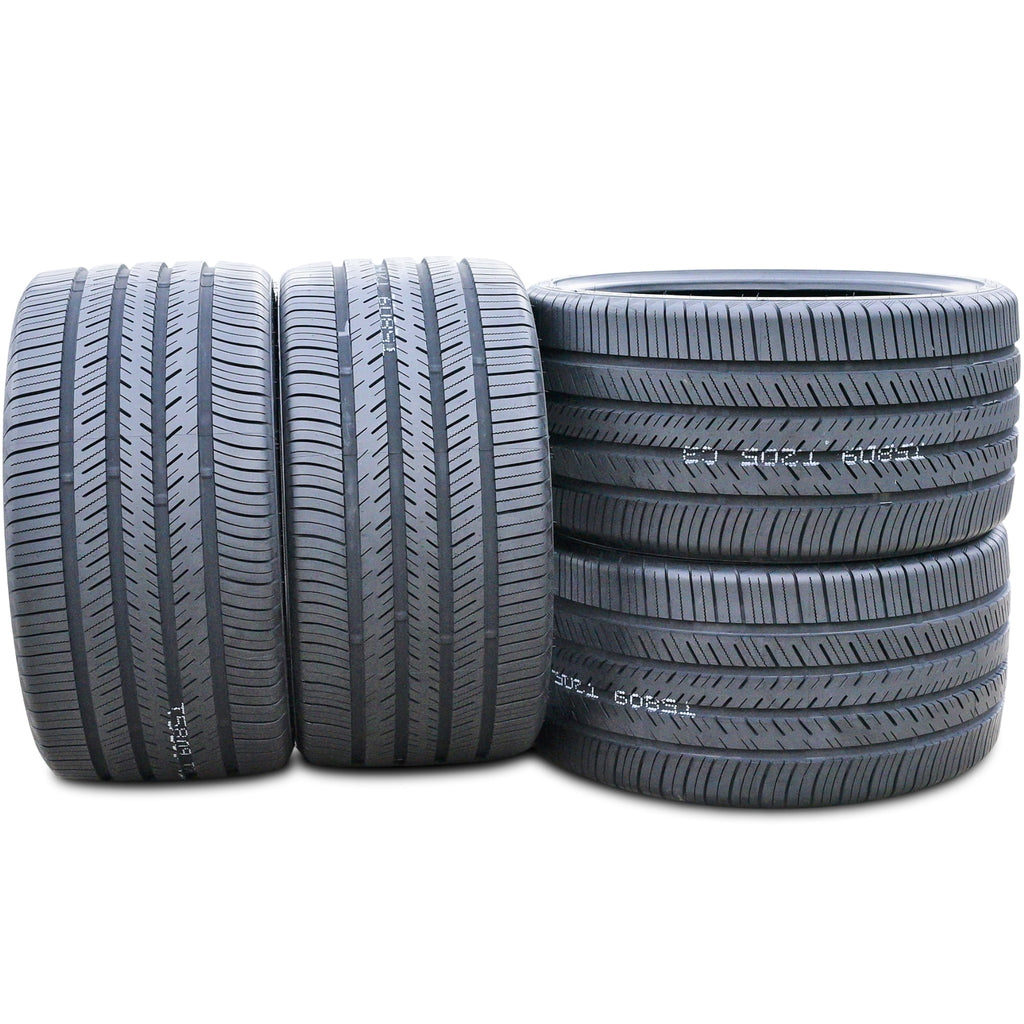 Atlas Force UHP 305/40R22 114V XL  A/S Performance Tire