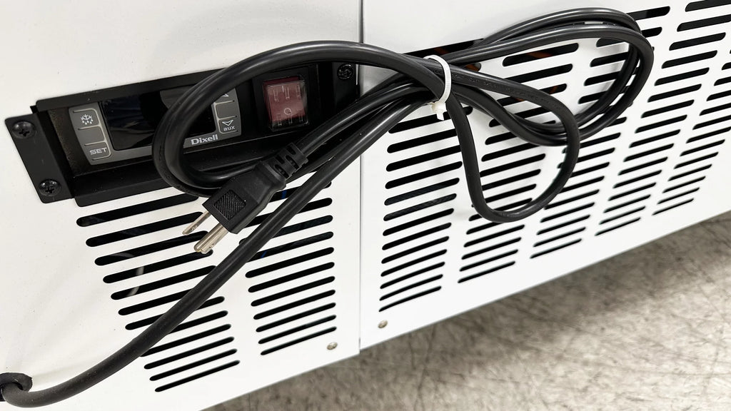 36" Deli Case Meat/Seafood Display Showcase Commercial Refrigerator Cooler Case for Restaurant display for merchandiser Stainless Steel Curved Glass DC92