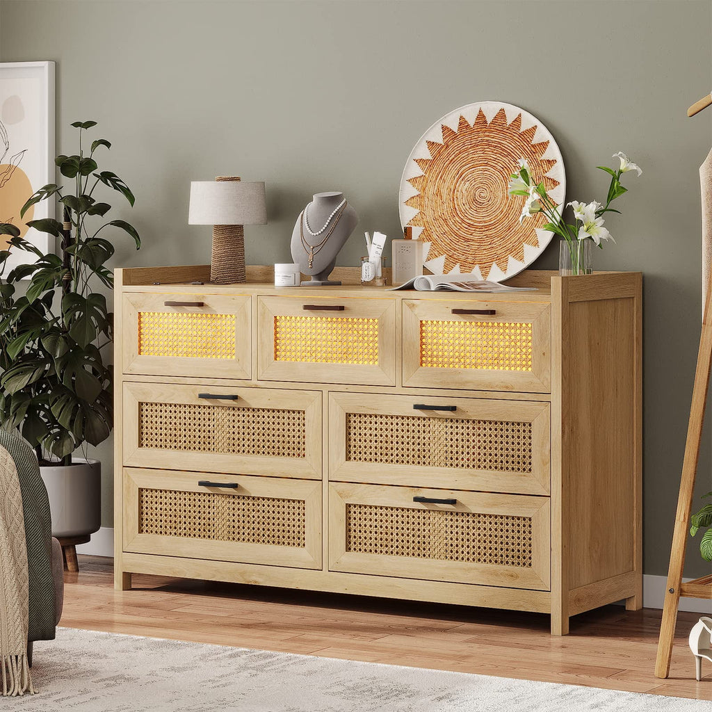 7 Drawer Dressers for Bedroom with Led Lights,Natural Rattan Chests of Drawers for Living Room Hallway Entryway