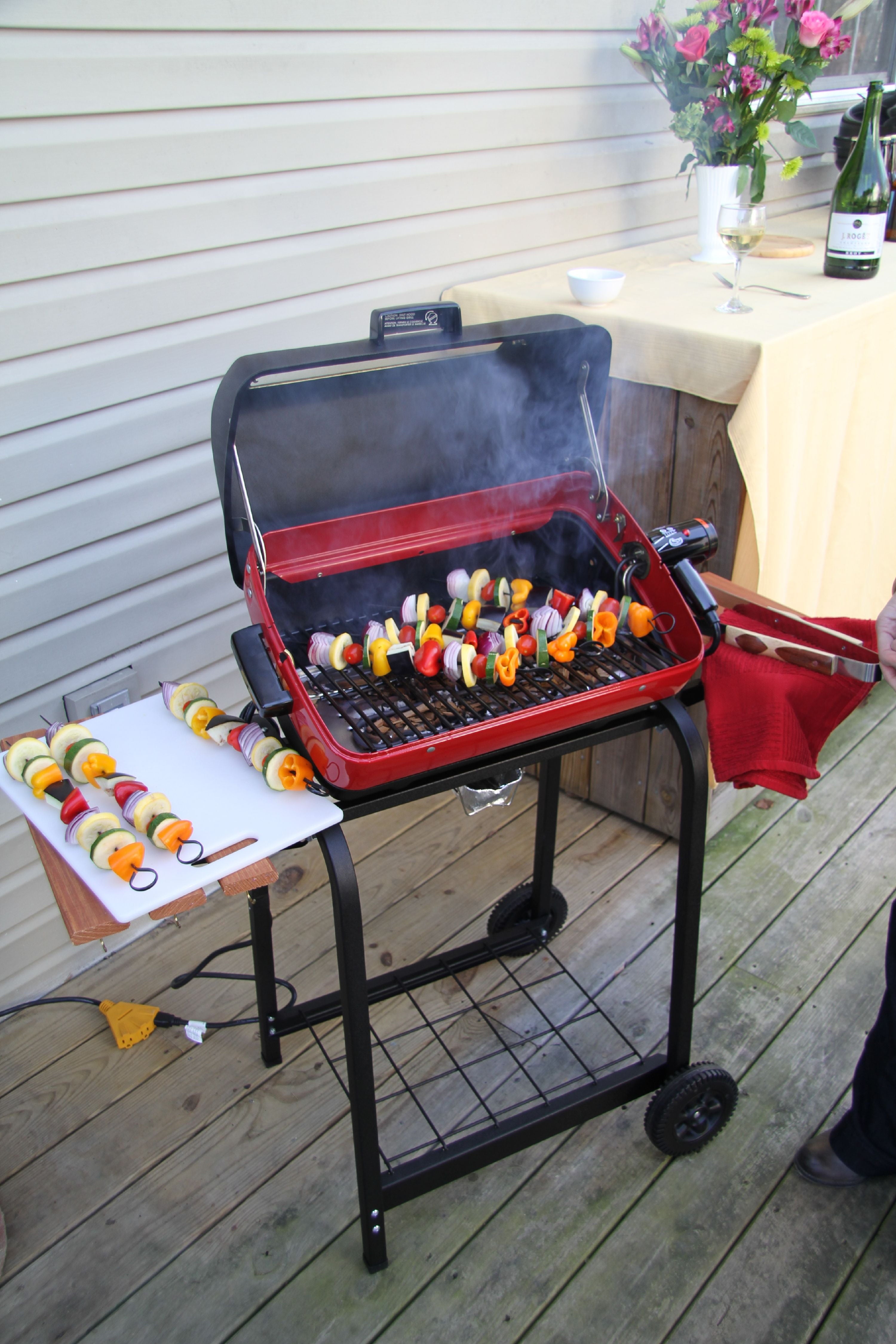 Americana Portable Electric Cart Grill with Two Folding Tables, Red