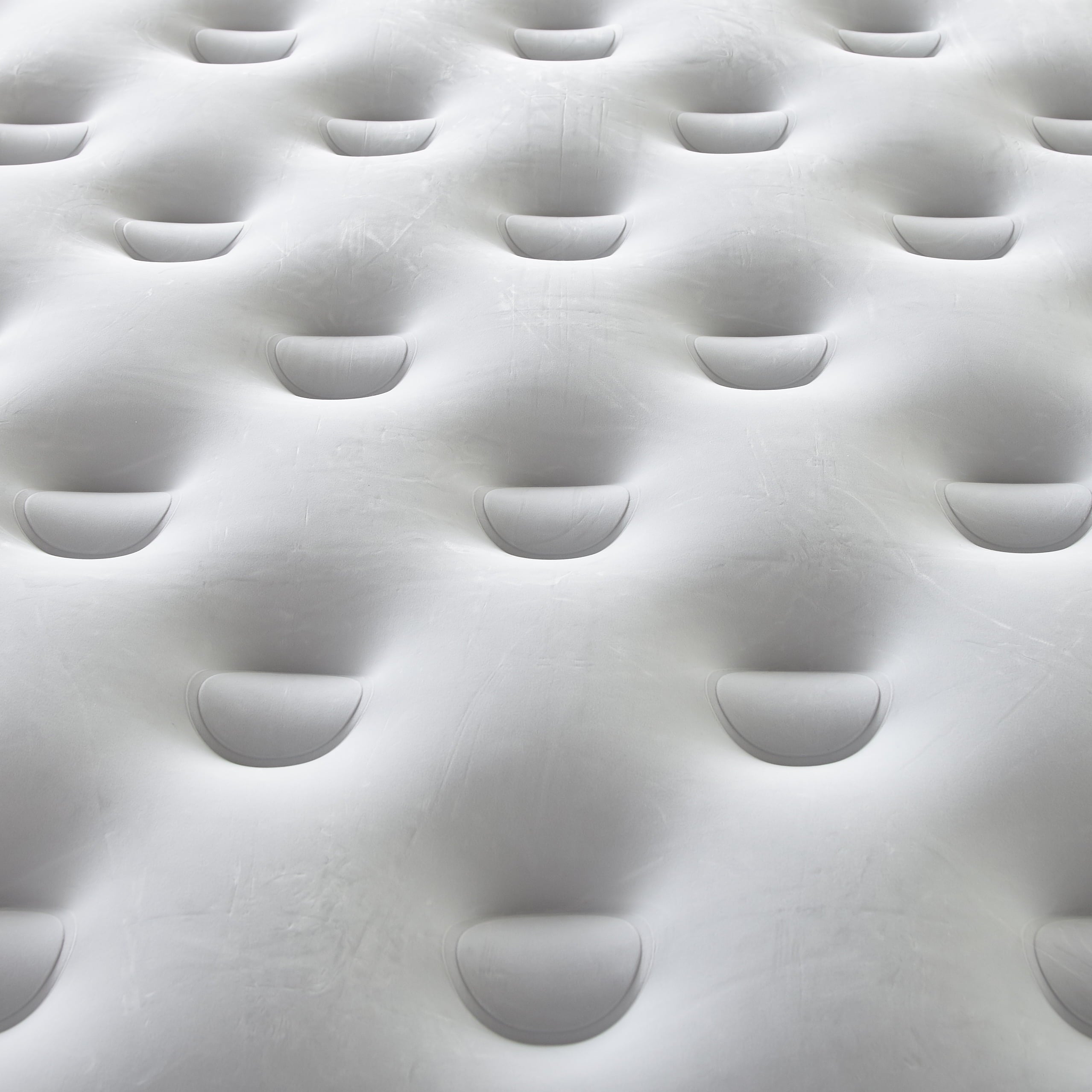 Beautyrest Sky Rise 18" Queen Air Bed Mattress, Raised Inflatable Blow-up Bed, Powerful Pump, Adjustable Firmness