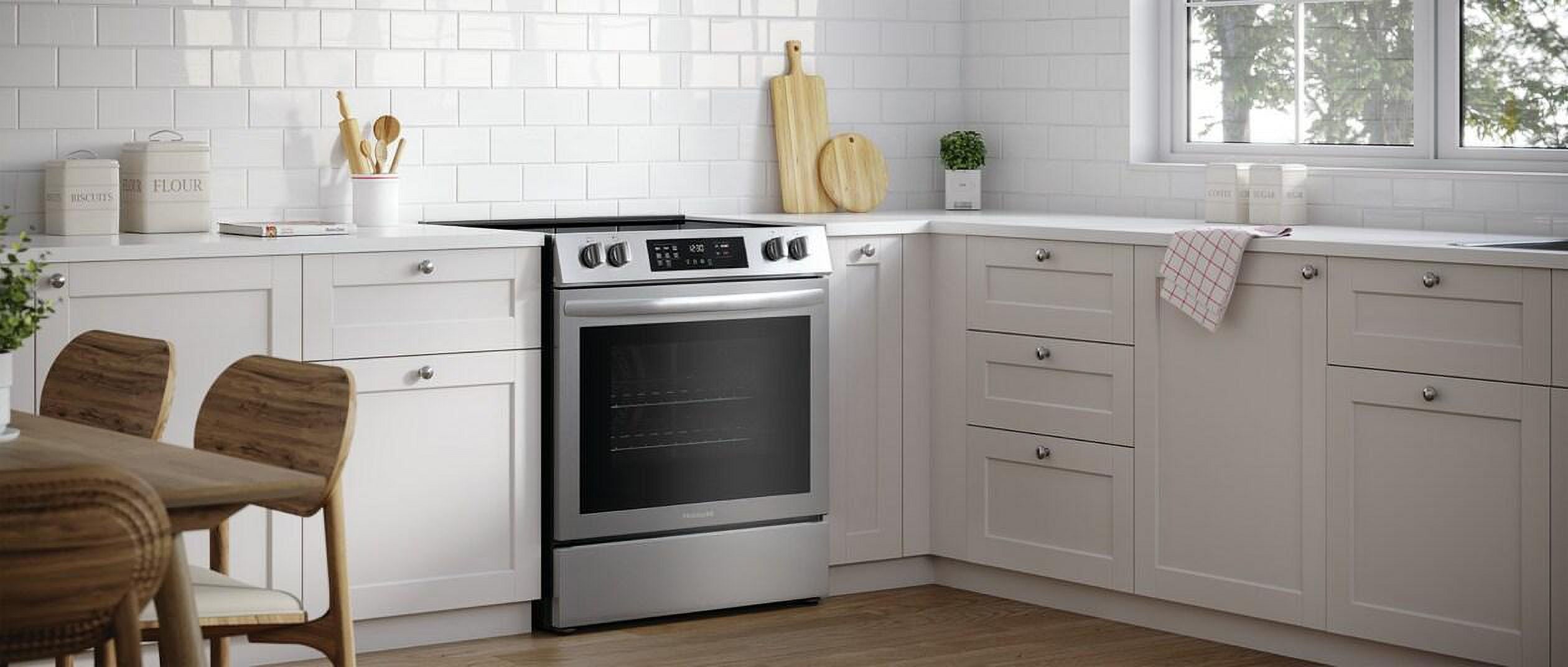 30" Front Control Electric Range