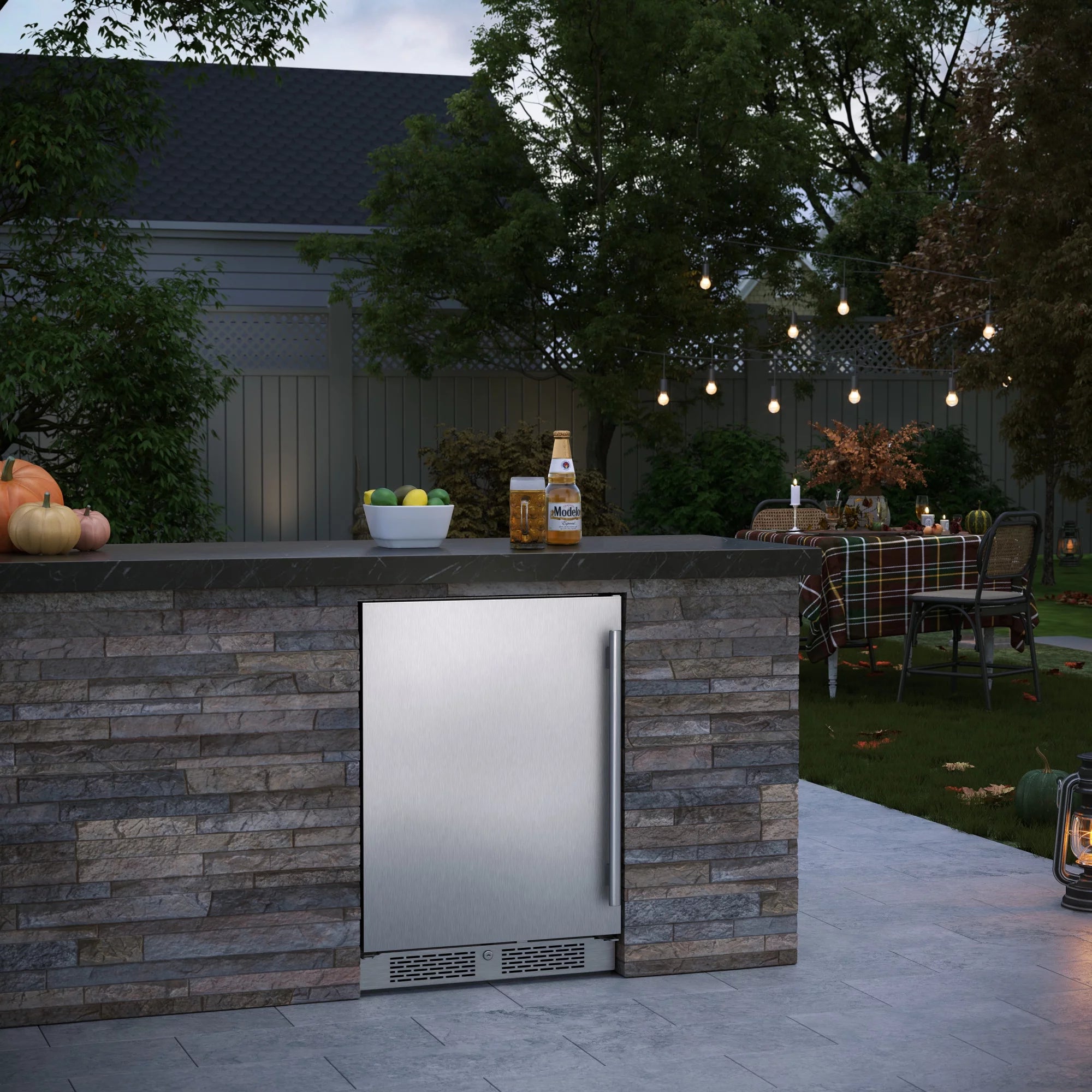 Avallon Afr242odlh 24" Wide 5.66 Cu. Ft. Built-In Compact Outdoor Refrigerator - Stainless