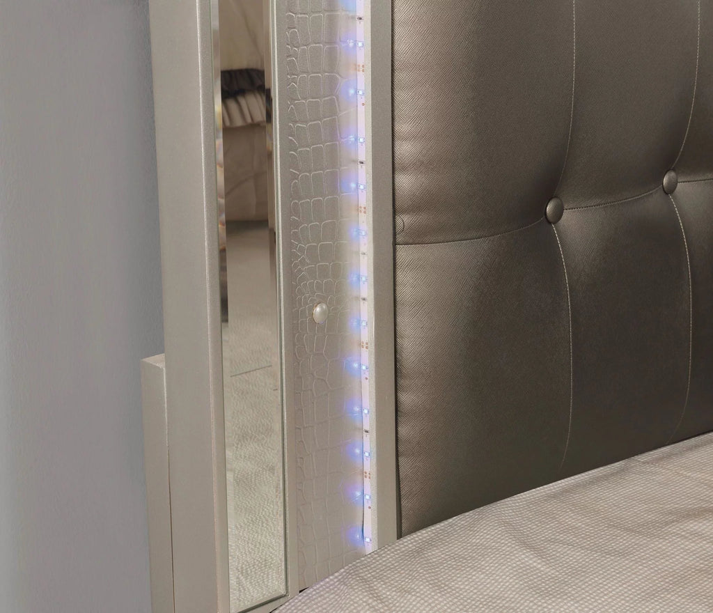 3pc Bedroom Furniture Silver Cal King Size Bed And 2x Nightstands LED Gray Leatherette Headboard Crocodile Texture Footboard