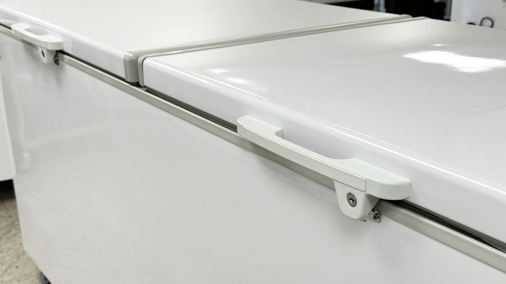 22 Cu.Ft. Chest Freezer, Deep Freezer with Top Open Two Door 83 in. Commercial ChestFreezer