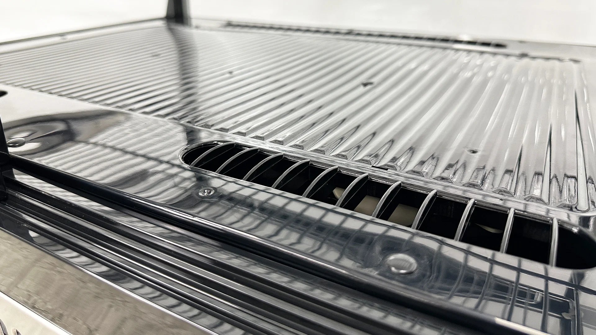 23 in. 4.2 Cu.Ft Countertop Refrigerator, Bakery Display Case, Commercial Refrigerator 23''x18.6''x22.5''