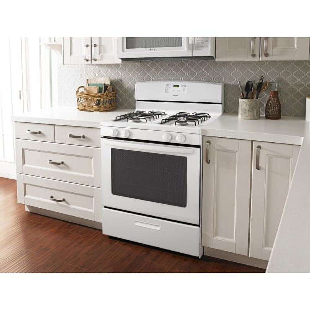 Amana AGR5330BA 30 Inch Wide 5.1 Cu. Ft. Free Standing Gas Range with SpillSaver